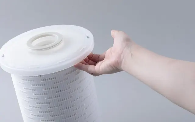 食品、飲料の製造工程における液体のろ過処理を行うお客様の様々な負担を削減するフィル…