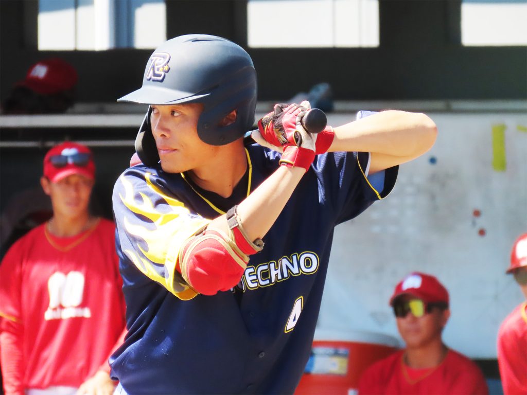 渡部海夢外野手