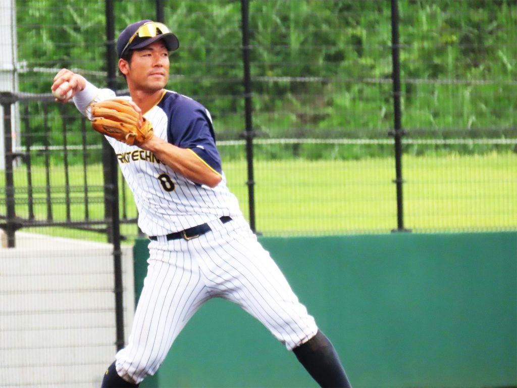 櫻吉宏樹内野手7