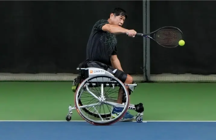 Satoshi Saida, a wheelchair tennis player