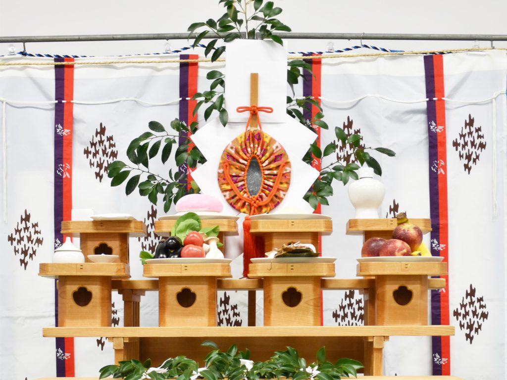 Completion Ceremony for the Building Expansion Project at the Namerikawa Production Department, Hokuriku Works.